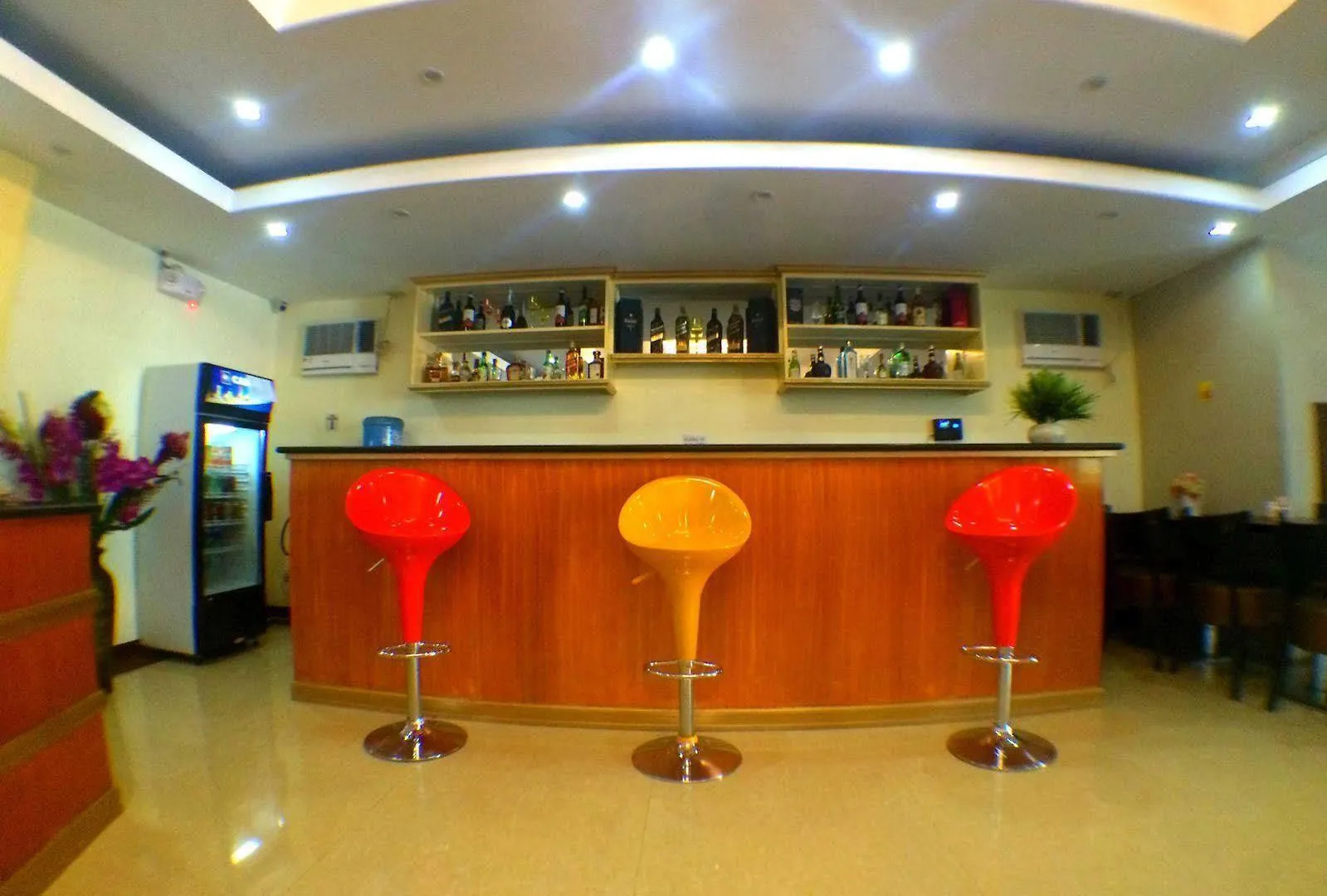 Rainbowland Hotel Olongapo